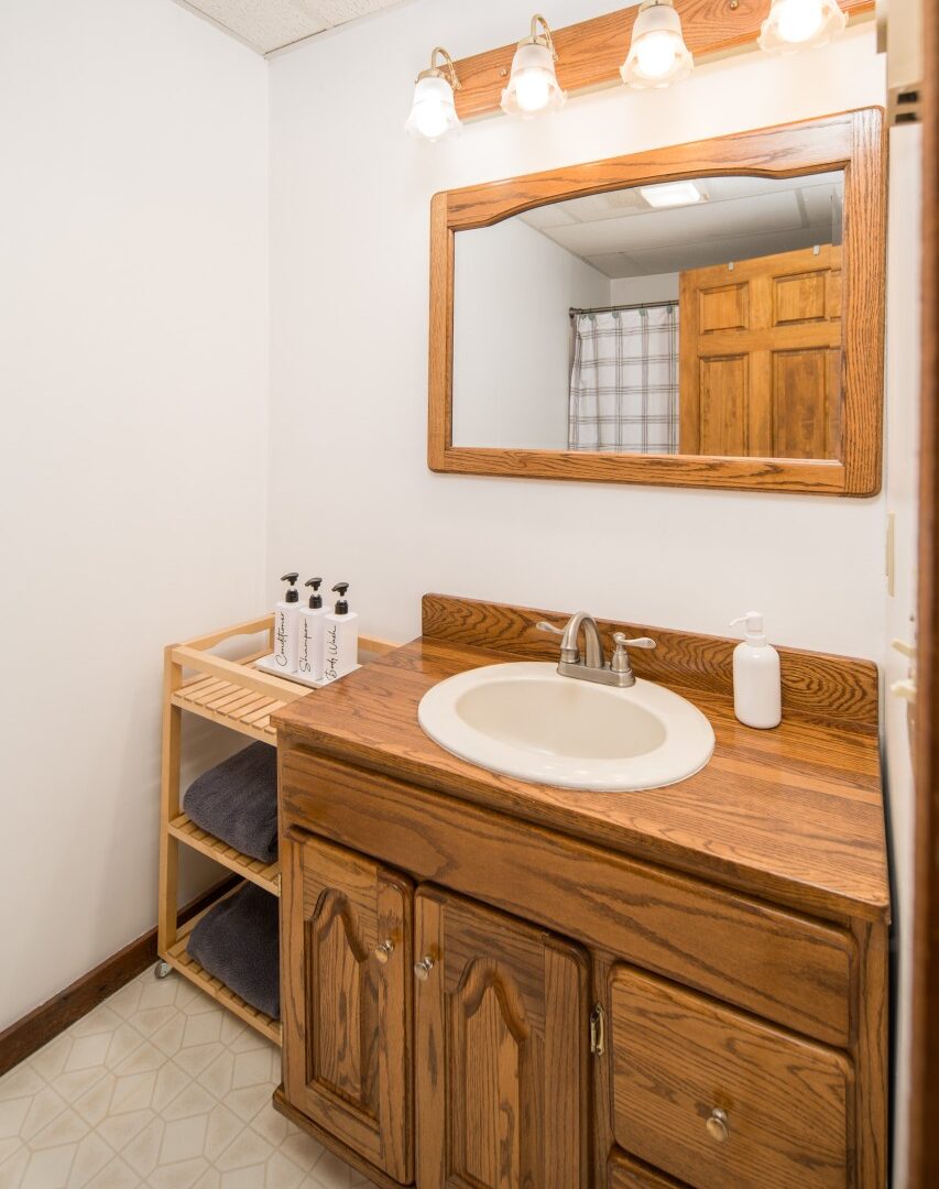 Apartment Bathroom Sink Tanglewood Log Cabin Kradel's Kabins